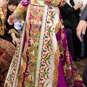 Bride henna thobe